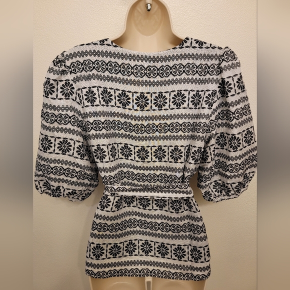 Ann Taylor Embroidered Wrap Short Sleeve Blouse - Picture 6 of 6